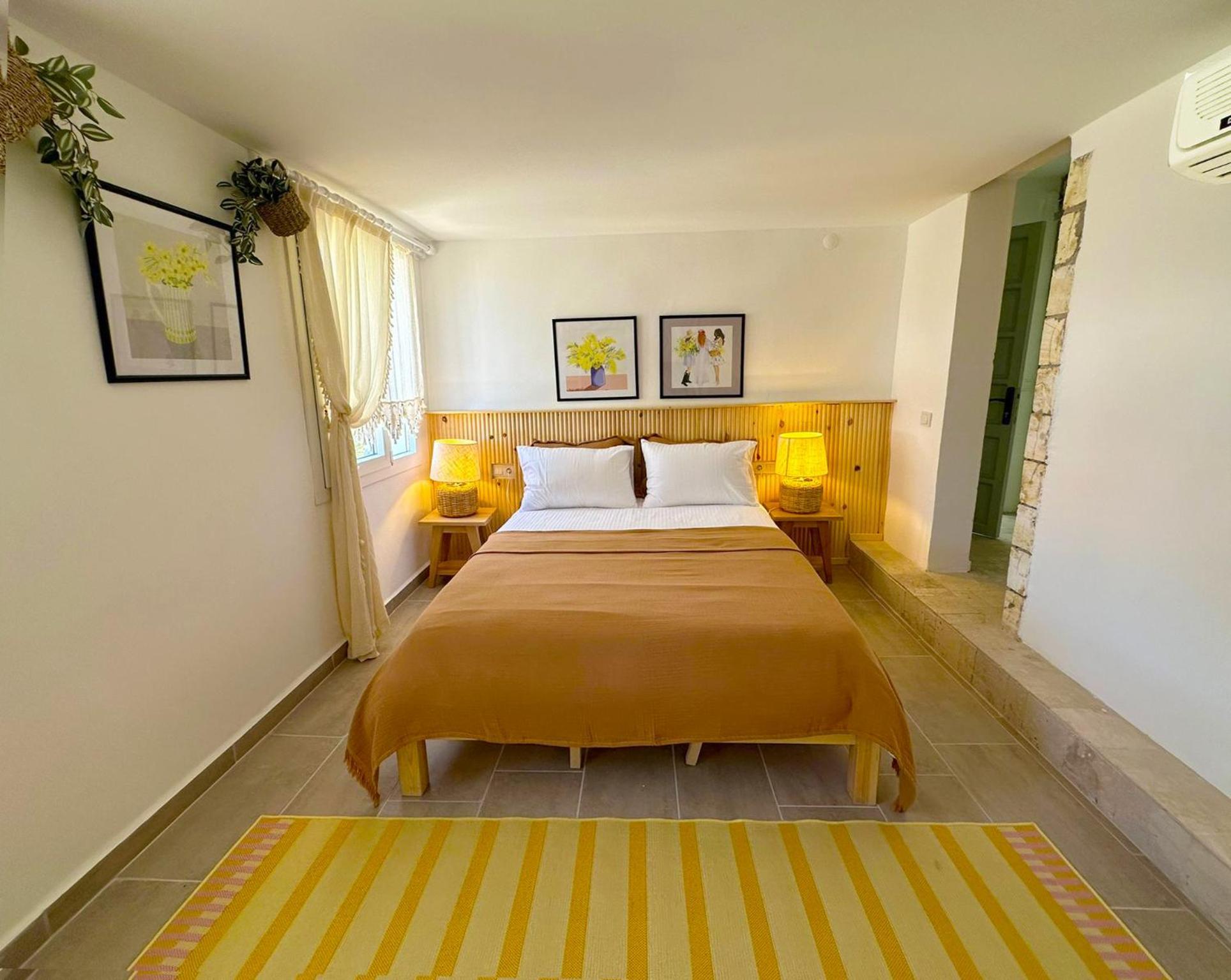 Monk Island Hotel Izmir Bagian luar foto